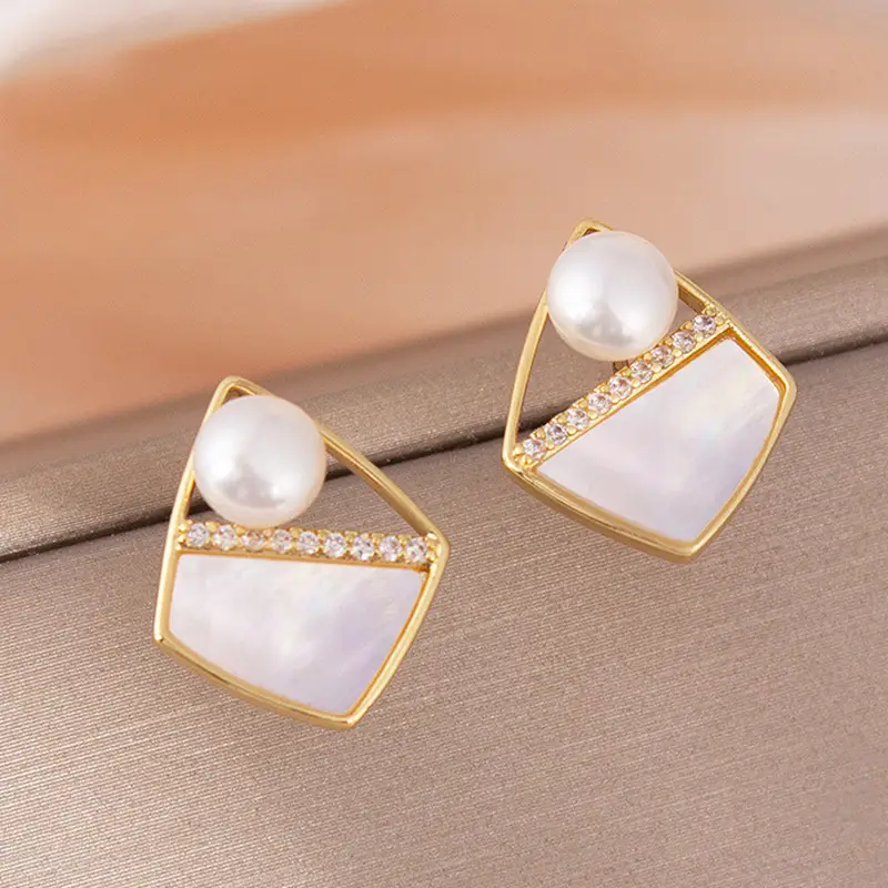 Freshwater Pearl Earrings Gold Plated Small Chanel Style — feature 7