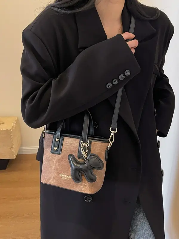 Women's Textured Shoulder Messenger Bag Brown Gold Plated
