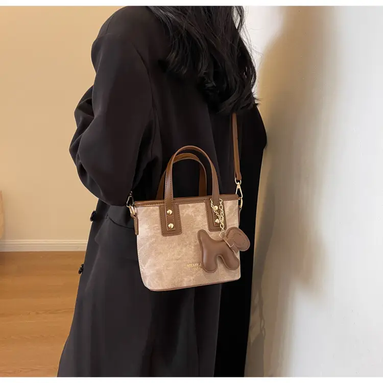 Women's Textured Shoulder Messenger Bag Brown Gold Plated — feature 17