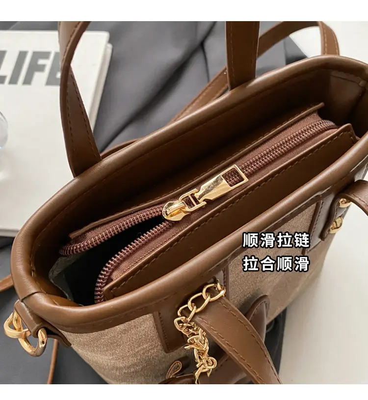Women's Textured Shoulder Messenger Bag Brown Gold Plated — feature 4