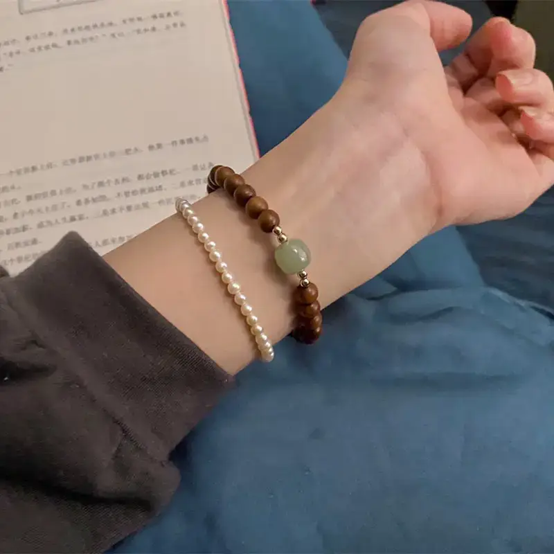 Women's Old Sandalwood & Hetian Jade Single Bracelet - Image 4