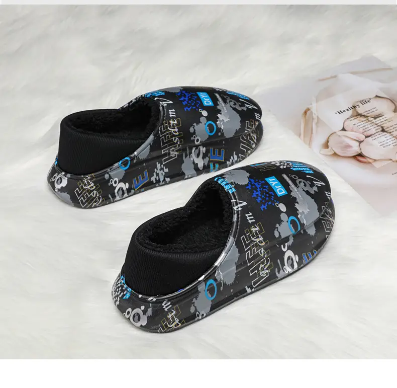 Winter Men's Fleece Lined Snow Boots with Graphic Design — feature 3