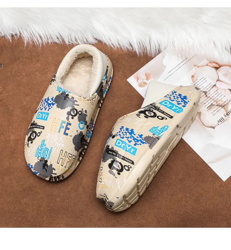 Winter Men's Fleece Lined Snow Boots with Graphic Design — feature 5