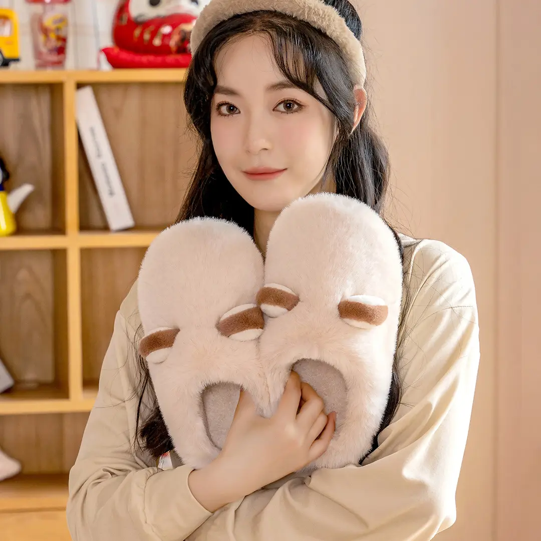 Cute Cotton Slippers for Women, Autumn and Winter Indoor Home Wear, 2026 New Model, Warm Thick-Soled Couple's Pair of Fur Slippers for Women