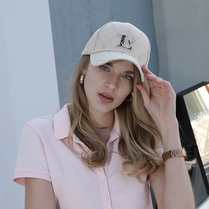 New Letter Embroidered Light Pink Baseball Cap