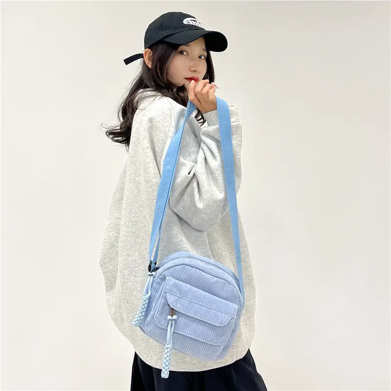 Small Square Korean Style Shoulder Bag for Women - Image 7