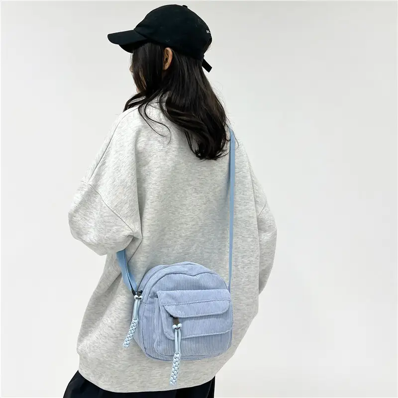Small Square Korean Style Shoulder Bag for Women - Image 9