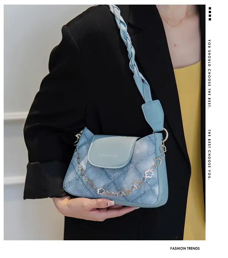 Black Quilted Crossbody Bag for Women 2023 — feature 1