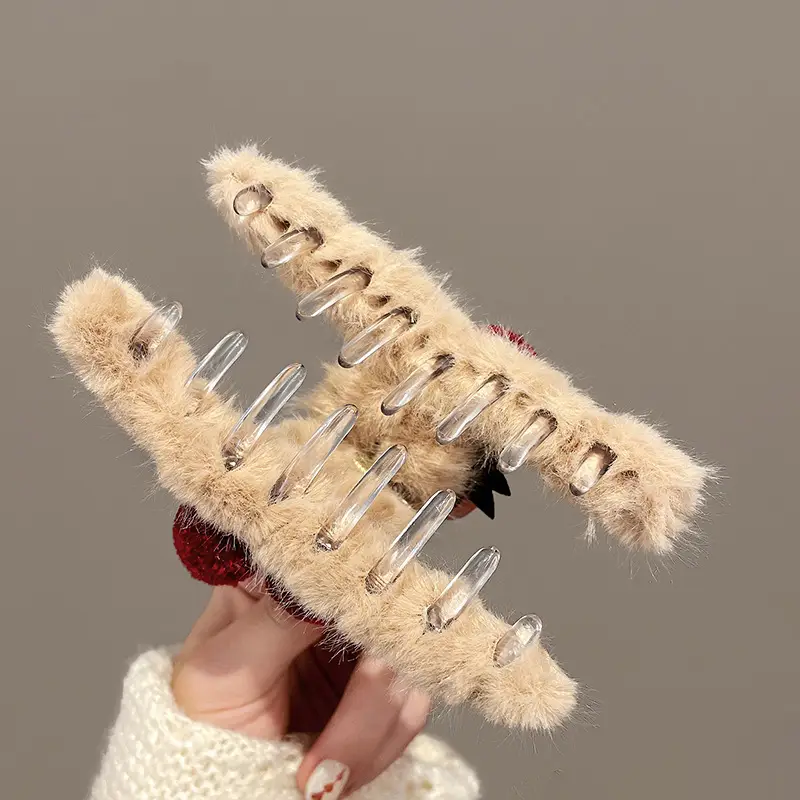 Plush Hair Clip for Women with Plush Pom Pom Decor