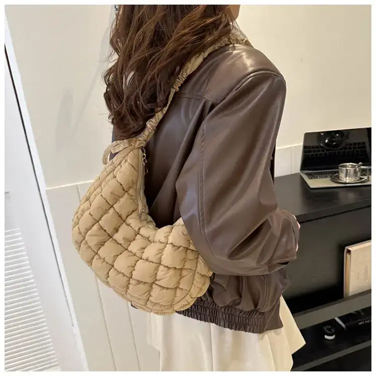 Women's Puffy Bubble Shoulder Messenger Bag Beige Cotton — feature 25