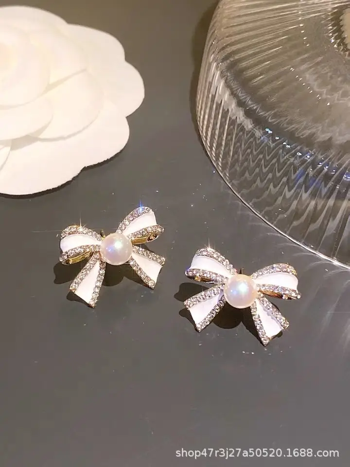 Bow Zircon Pearl Earrings High Fashion Design