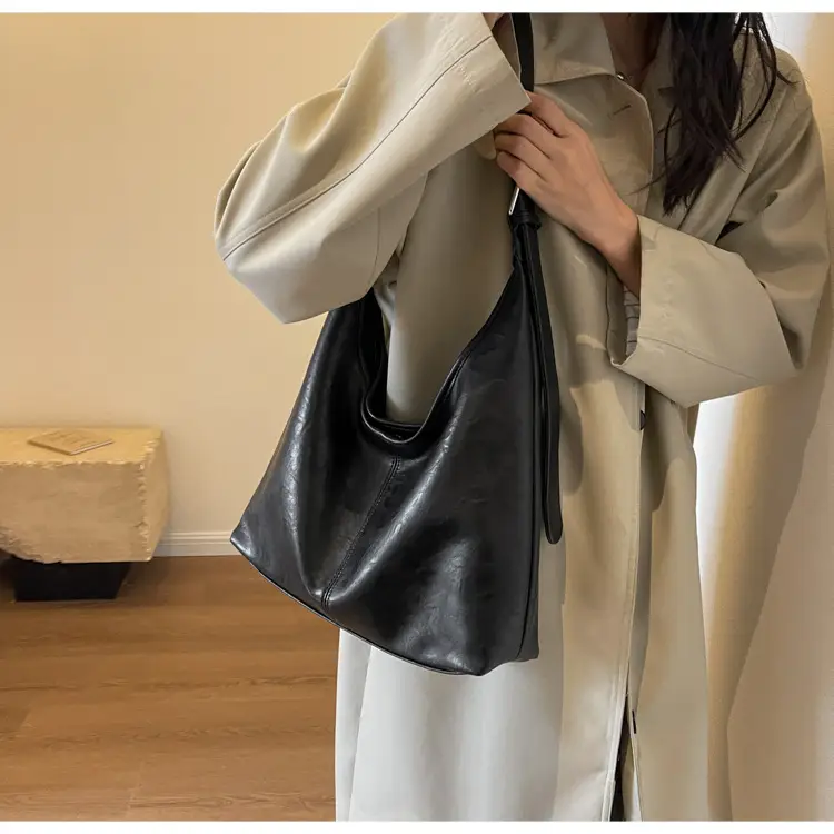 Brown Leather Retro Shoulder Tote Bag for Women — feature 12
