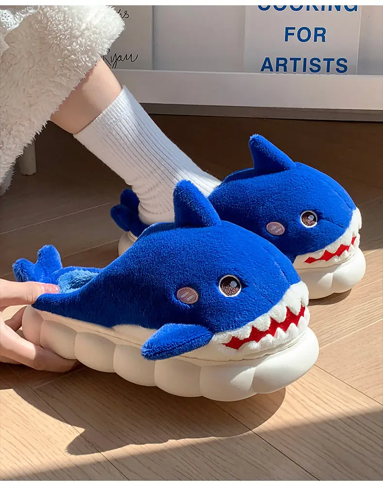 New autumn and winter children's cotton slippers boys and girls indoor cartoon shark girls' slippers infant baby cotton slippers — feature 12