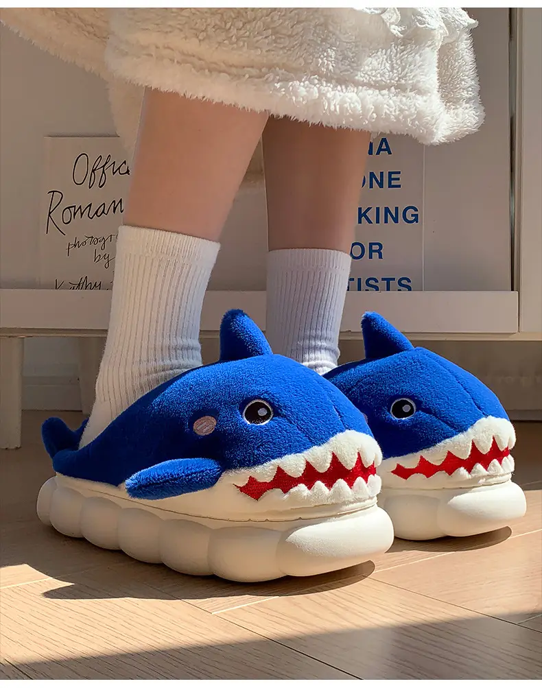 New autumn and winter children's cotton slippers boys and girls indoor cartoon shark girls' slippers infant baby cotton slippers — feature 13