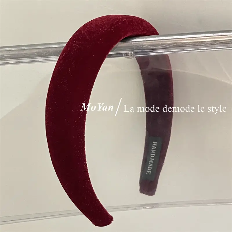 Autumn Winter Velvet Skull Headband 2023 — feature 21