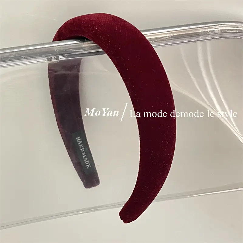 Autumn Winter Velvet Skull Headband 2023 — feature 22