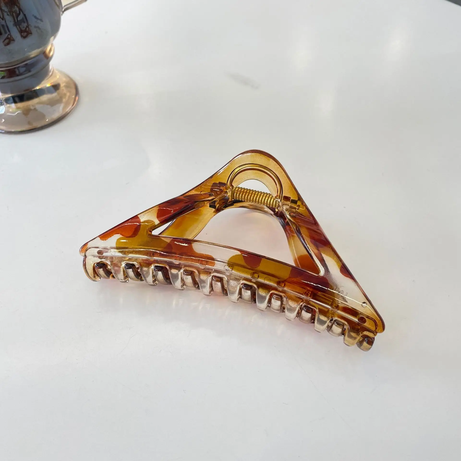 Clear Triangle Hair Clip Gradient Shark Grip