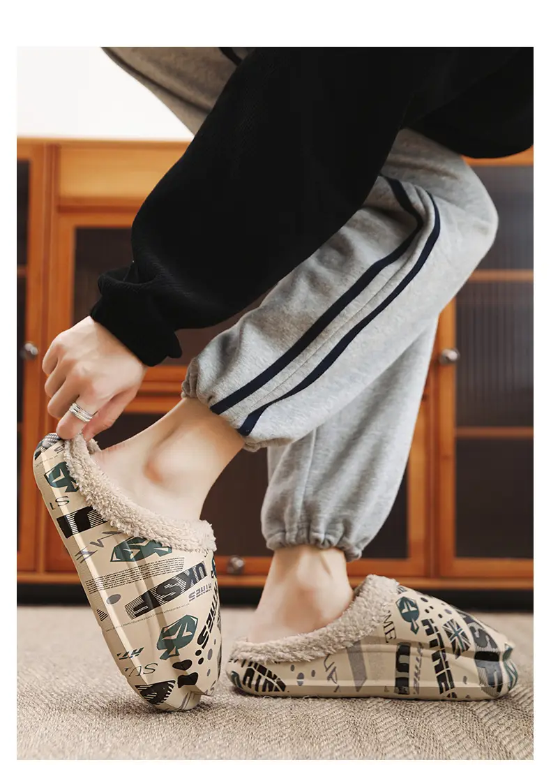 Men Winter Fleece Lined Cotton Slippers with Streetwear Print — feature 6
