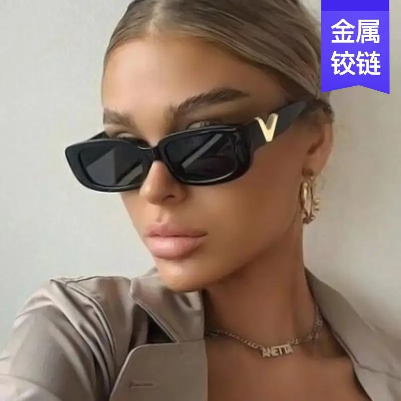 Women V-Frame Jelly Sunglasses Pink with Metal Hinge