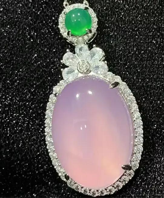 Live Silver Plated Ice Green Chalcedony Pigeon Egg Pendant - Image 4