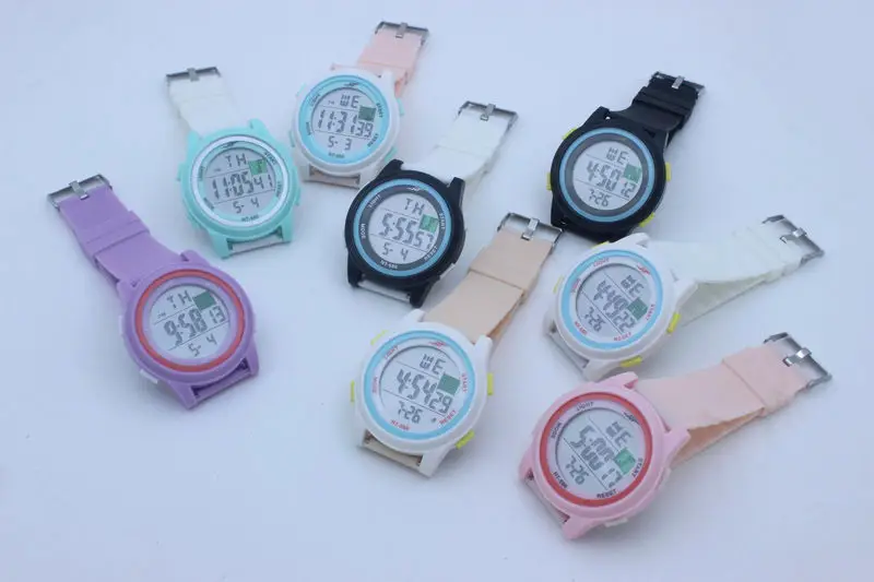 12-bit Multifunctional Korean Student Watch with Waterproof Ring — feature 18