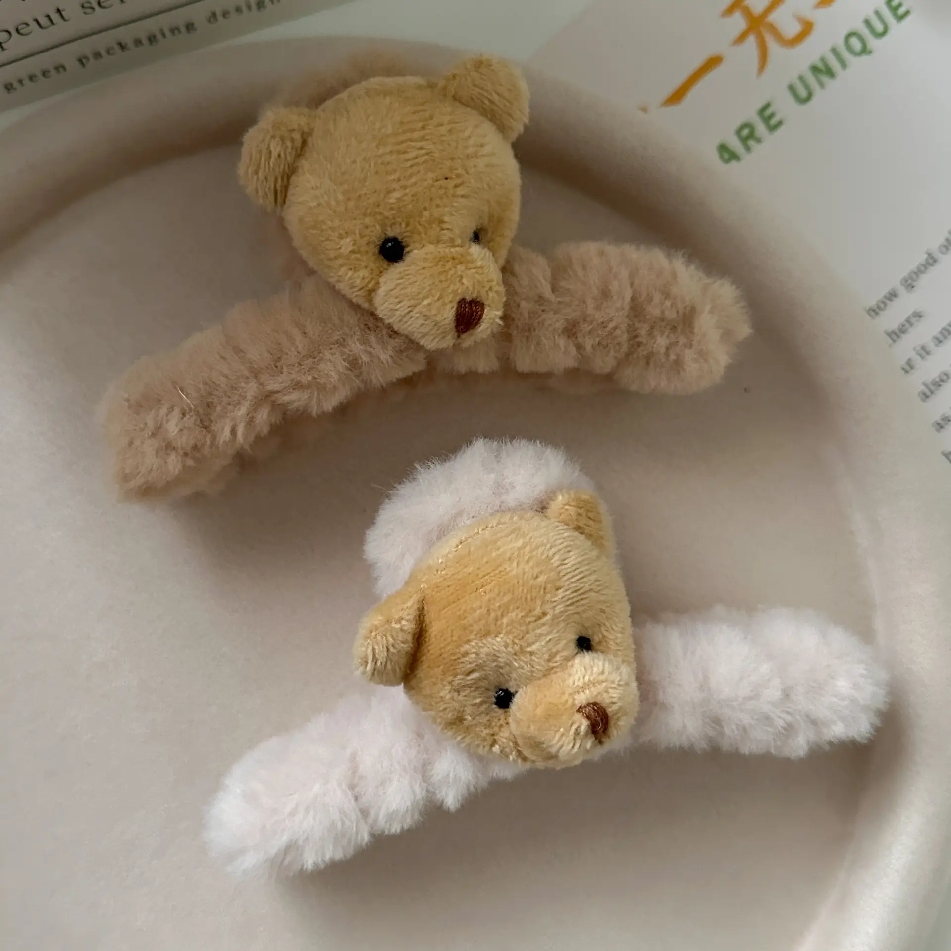 Autumn Winter Bear Plush Clip Hairpin Set — feature 4