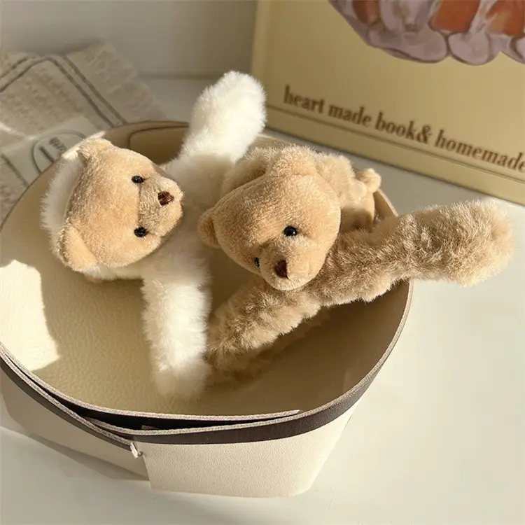 Autumn Winter Bear Plush Clip Hairpin Set — feature 8