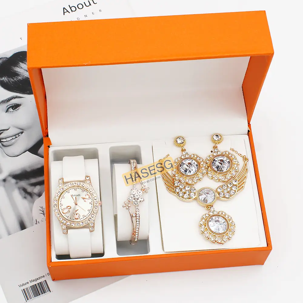 Luxury Gift Set for Women's Watch & Earrings — feature 9