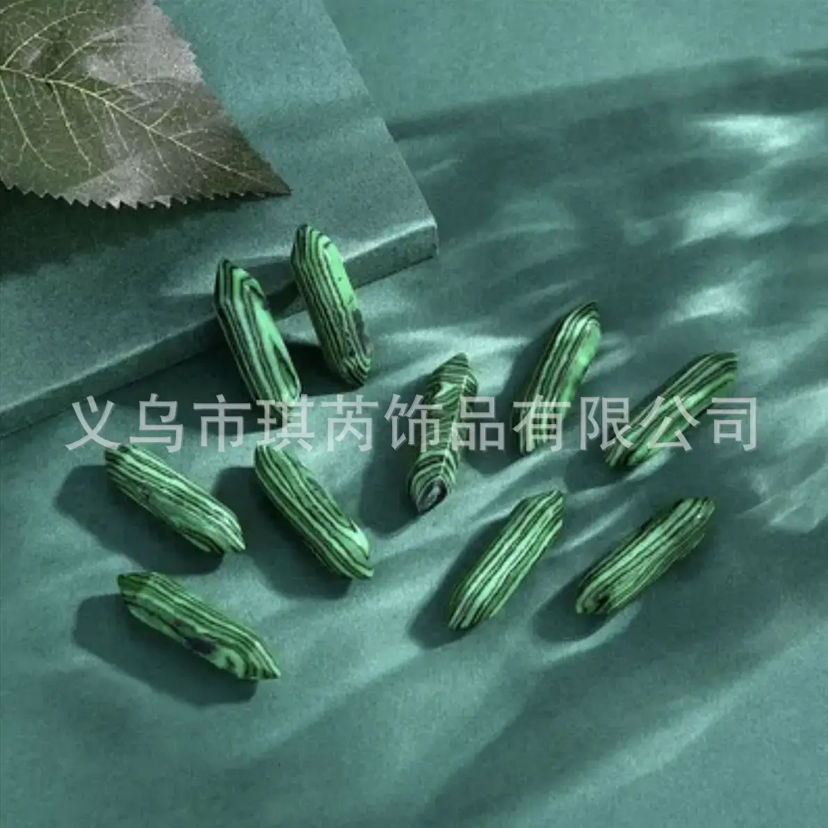 Natural Crystal Hexagonal Pillars Pendant Wholesale - Image 11
