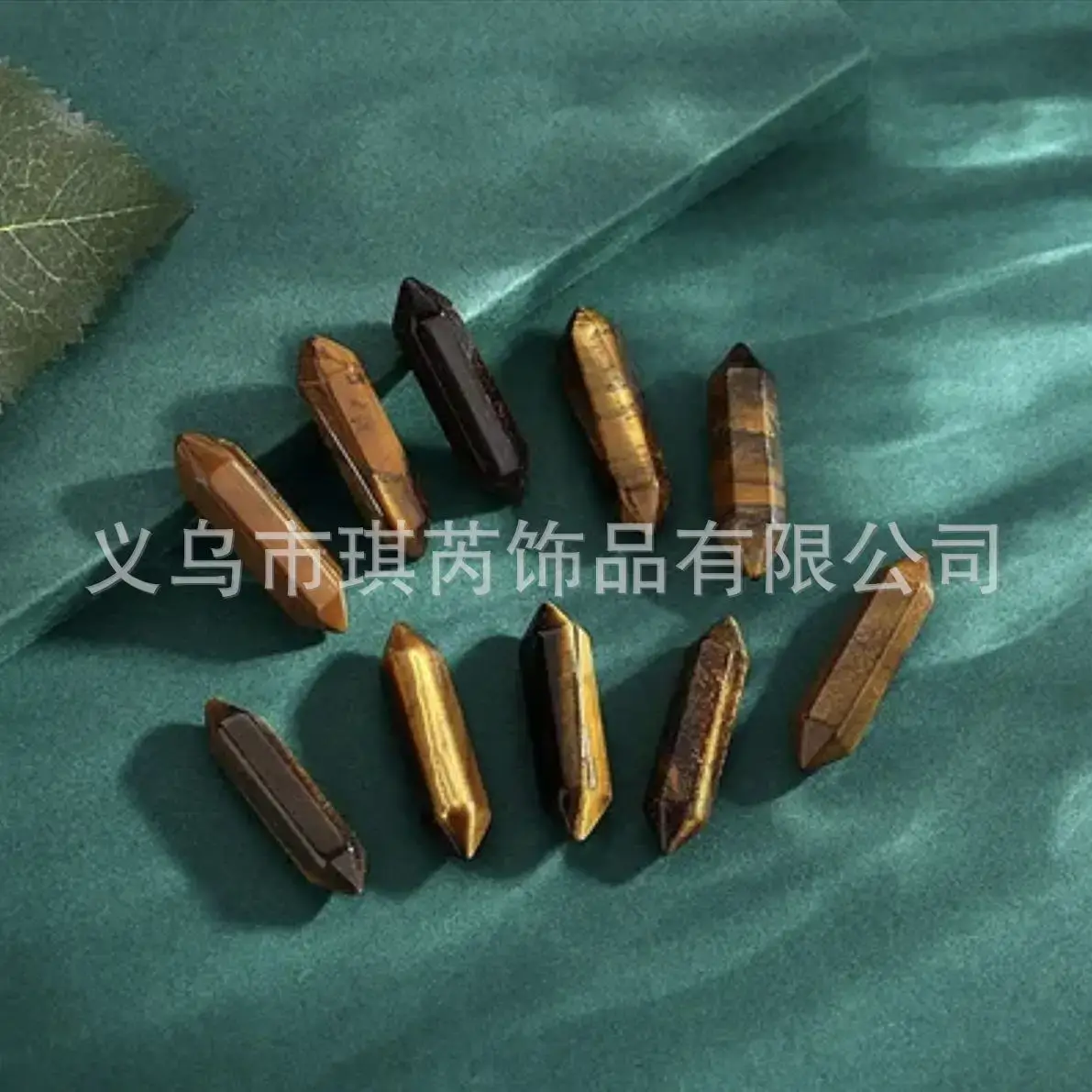 Natural Crystal Hexagonal Pillars Pendant Wholesale - Image 8