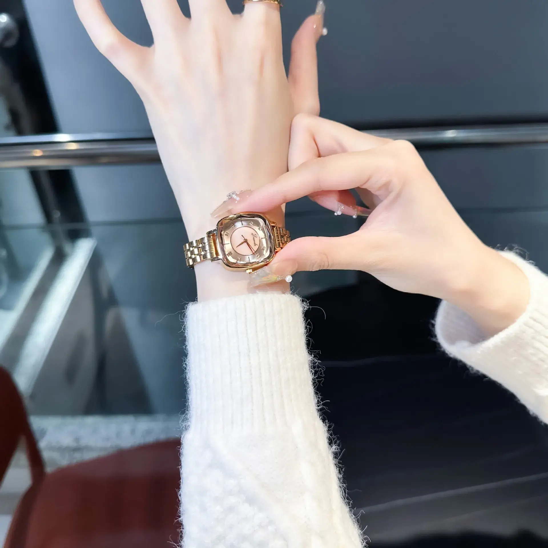 Women's Rose Gold Quartz Watch with Diamond Dial - Image 4