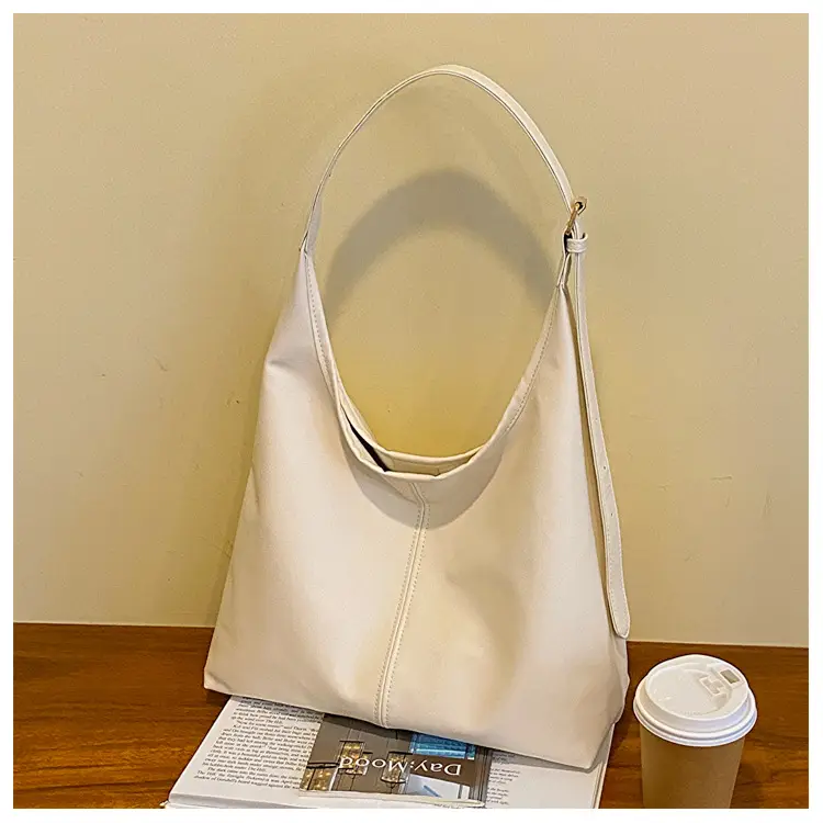 Retro Textured Shoulder Bag Women 2023 Korean Style — feature 21