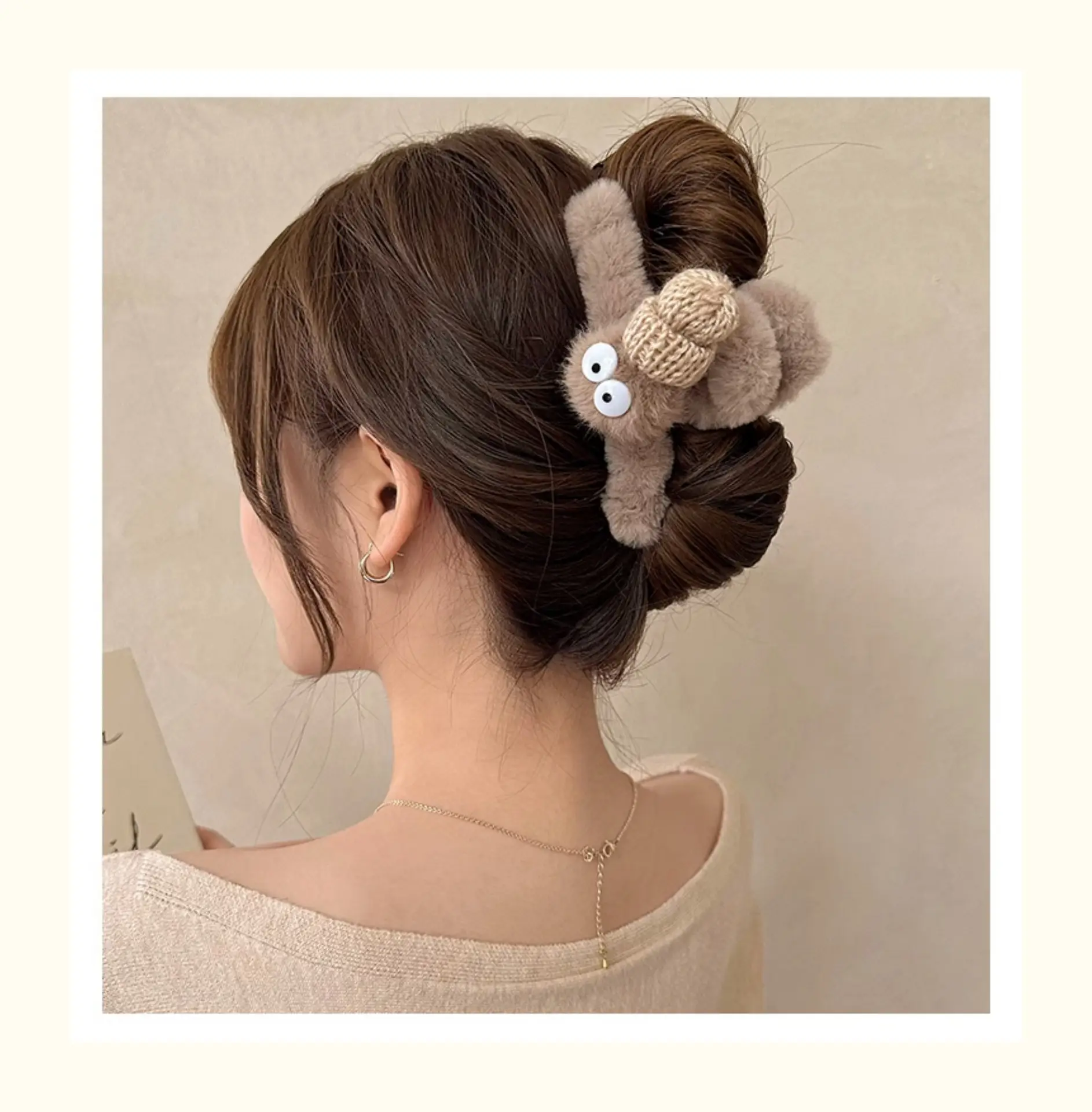Cute Cartoon Hairpins with Big Eyes and Soft Fleece — feature 6