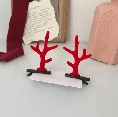 A12# Basic-Pair of Red Antlers