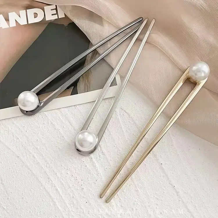 Women's Lazy Updo Hairpin with Pearl Accorn