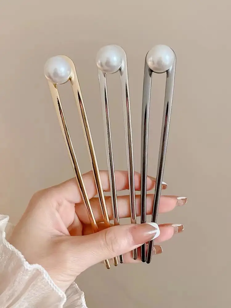 Women's Lazy Updo Hairpin with Pearl Accorn — feature 1