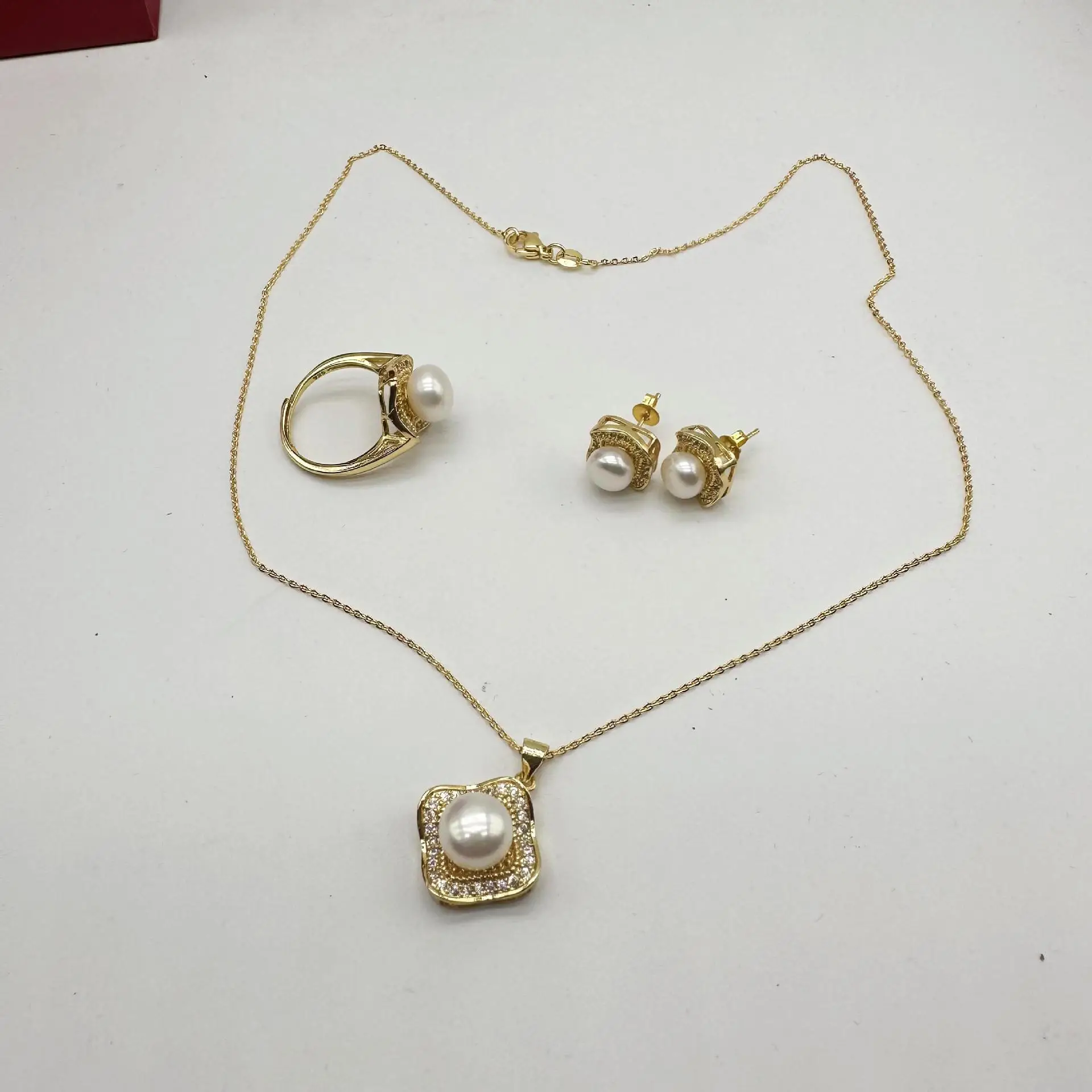 Korean Style Pearl Necklace Set 24K Gold — feature 2