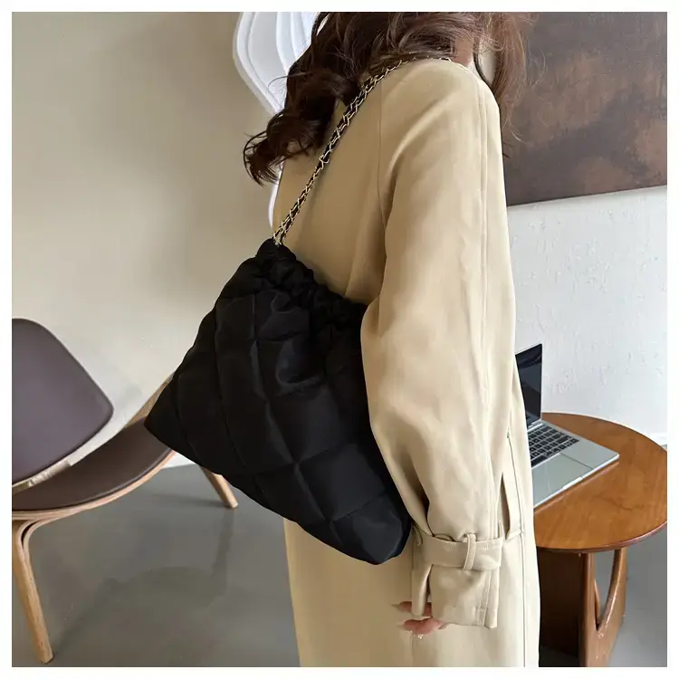 Black Rhombic Shoulder Tote Bag for Women — feature 12