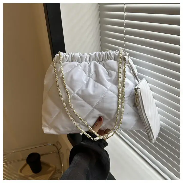 Black Rhombic Shoulder Tote Bag for Women - Image 2