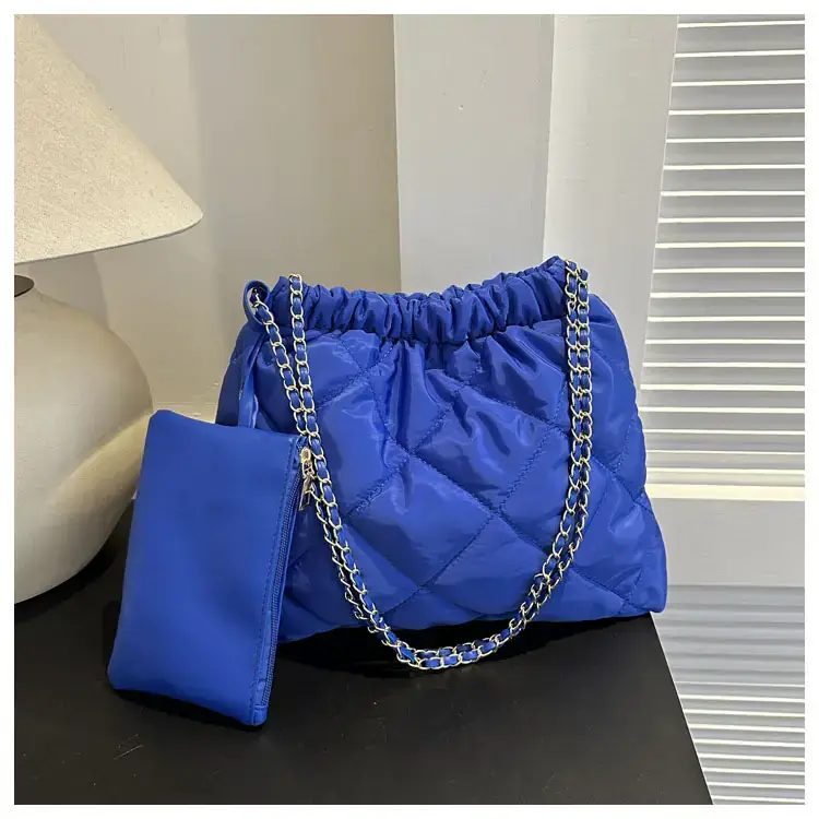 Black Rhombic Shoulder Tote Bag for Women - Image 4