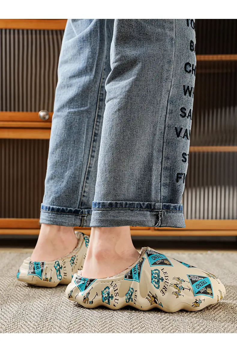 Cotton slippers men's winter cross-border plus size casual shoes lazy shoes fashion slip-on waterproof couple slippers fashion — feature 14