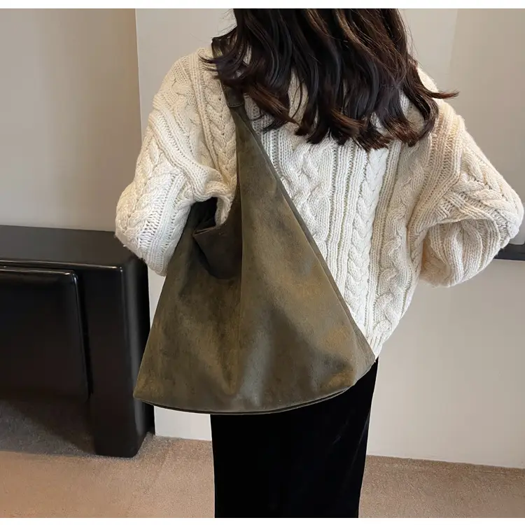 Suede Bread Bag Women 2023 Winter Shoulder Bag — feature 27