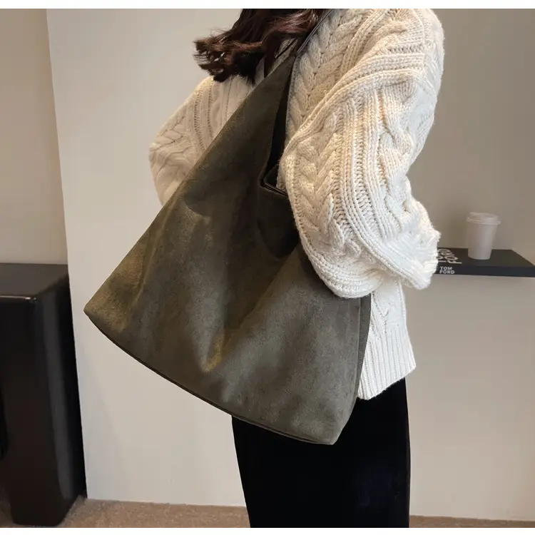 Suede Bread Bag Women 2023 Winter Shoulder Bag — feature 28
