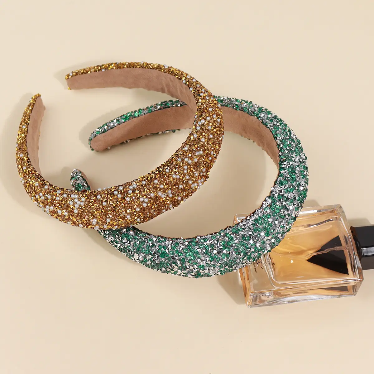 Sparkling Diamond Pearl Headband for Women — feature 6