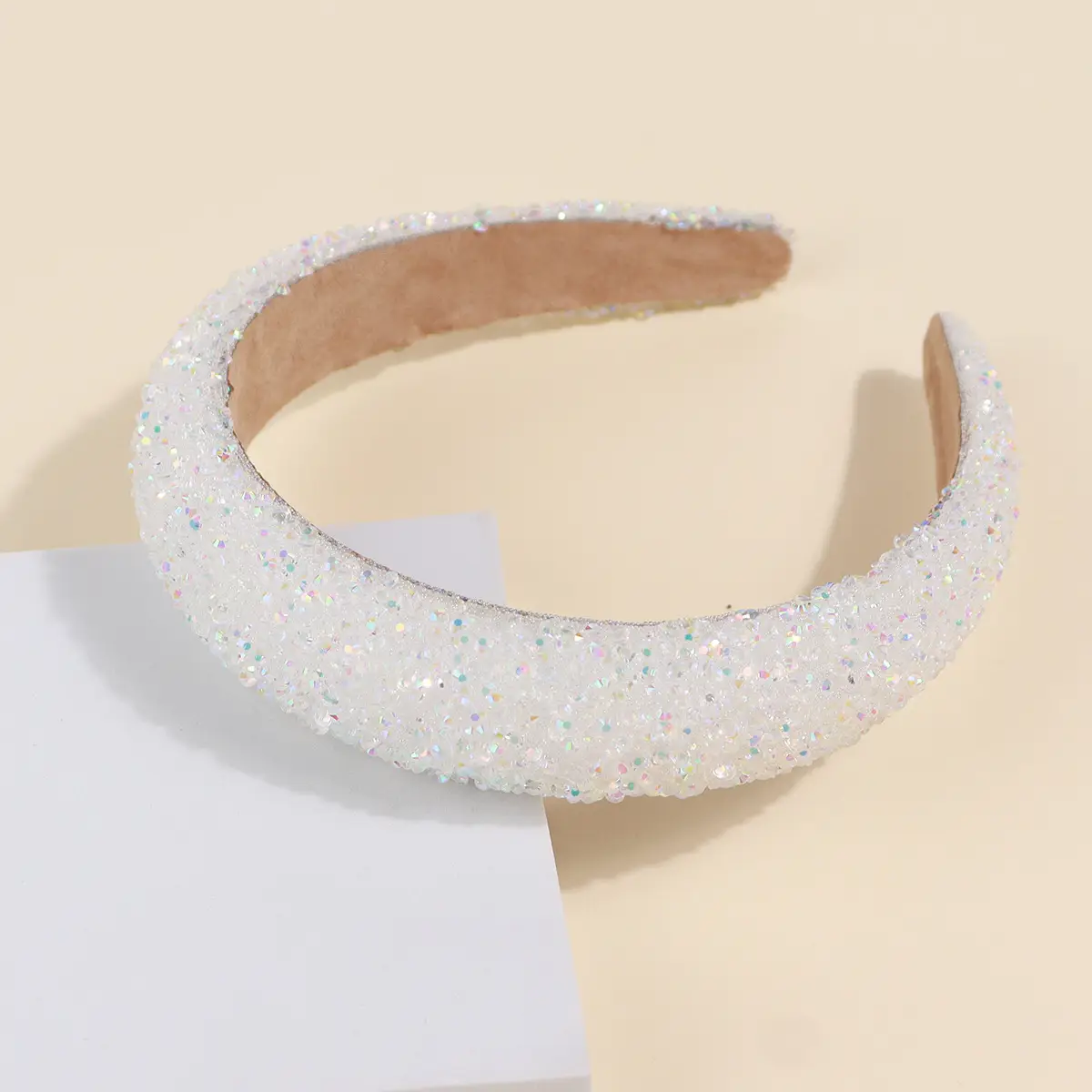 Sparkling Diamond Pearl Headband for Women - Image 3