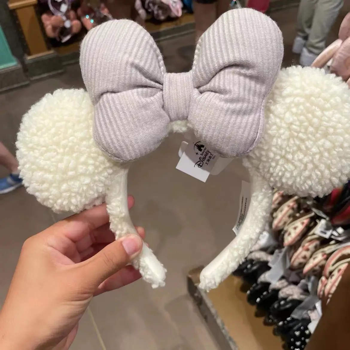 Plush Bow Bear Ear Headband for Women Winter Cute - Image 3