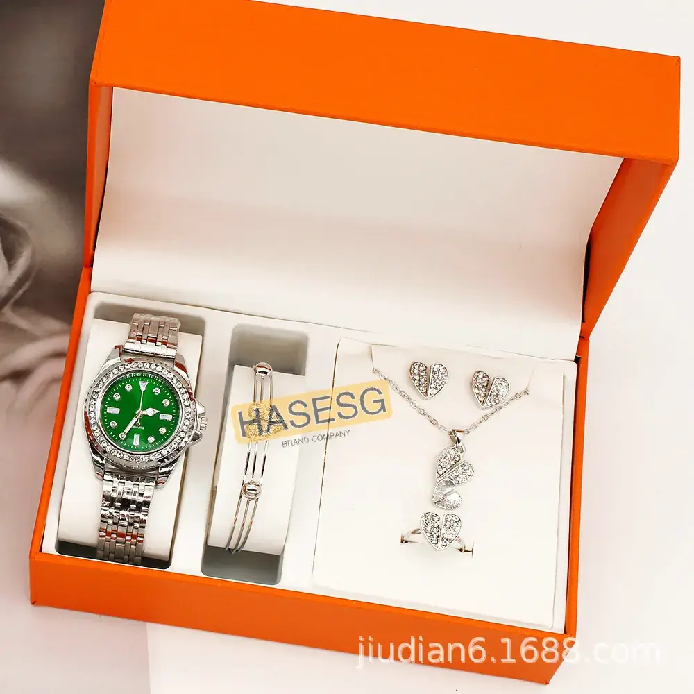 Women's Green Quartz Watch with Diamond Chain Necklace Set