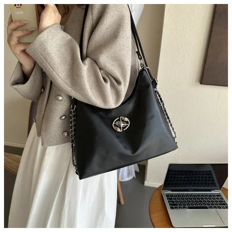 White Leather Shoulder Bag with Logo — feature 9