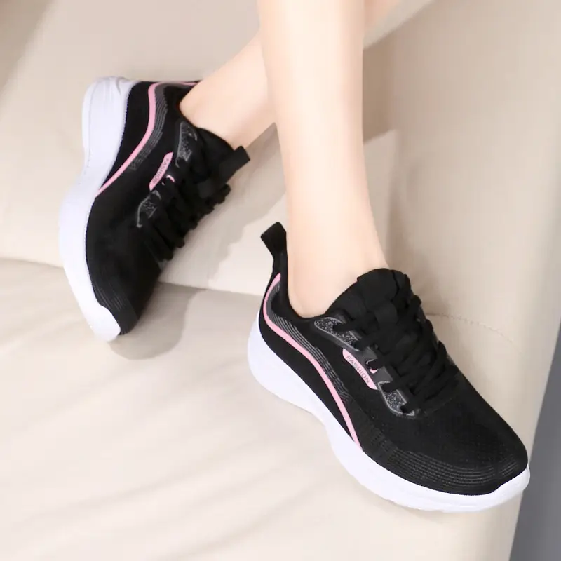 2025 Autumn New Sports Spring and Autumn Shoes Mesh Breathable Fly Knitted Lightweight Mesh Shoes Running Shoes Non-Slip Lightweight Women's Shoes