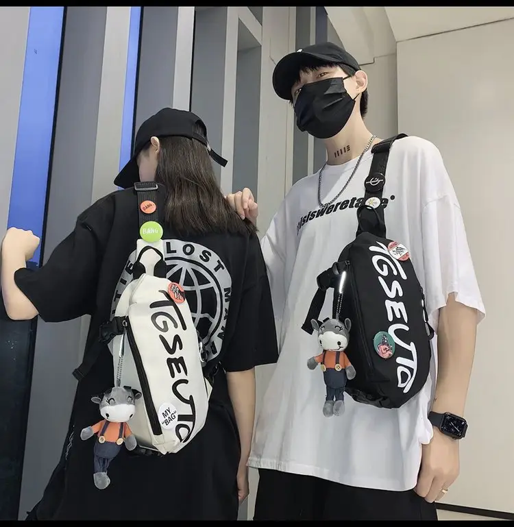 Trendy Japanese-style Crossbody Bag for Men — feature 13
